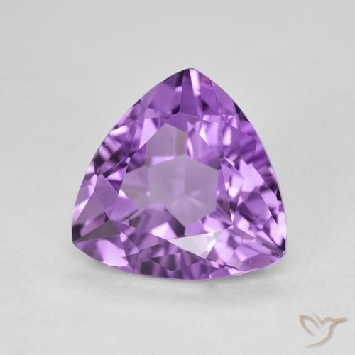 Améthyste Violet rosâtre moyen naturelle Trillion, 2.78 ct, VVS-VS