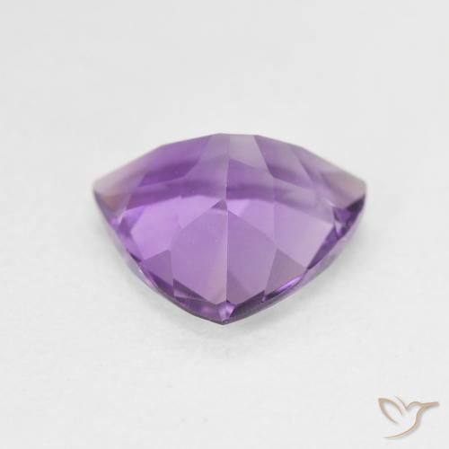 Améthyste Violet rosâtre moyen naturelle Trillion, 2.51 ct, VVS