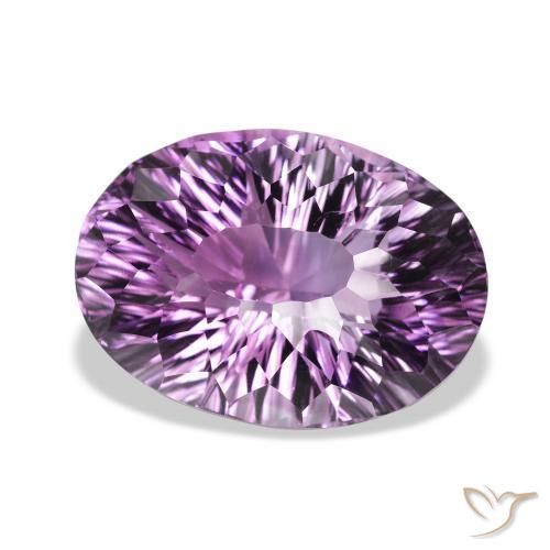 Améthyste Light-Medium Violet naturelle ovale, 30.56 ct, VVS