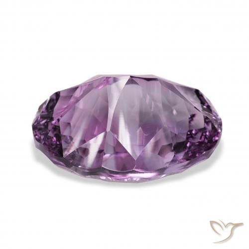 Améthyste Light-Medium Violet naturelle ovale, 30.56 ct, VVS