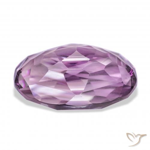 Améthyste Light-Medium Violet naturelle ovale, 68.95 ct, VVS