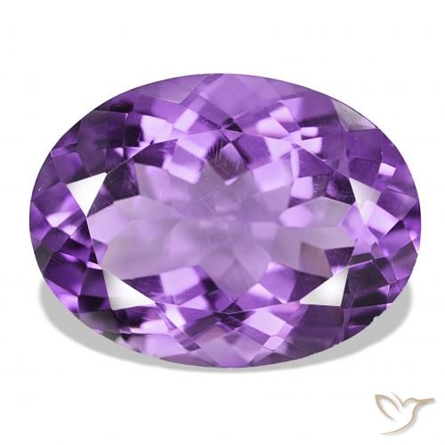 Améthyste Violet moyen naturelle ovale, 16.57 ct, VS