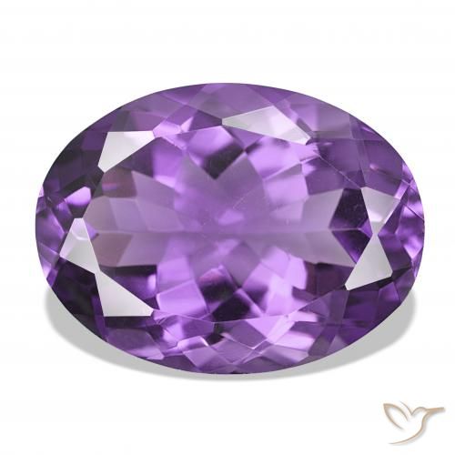 Améthyste Violet moyen naturelle ovale, 17.27 ct, IF