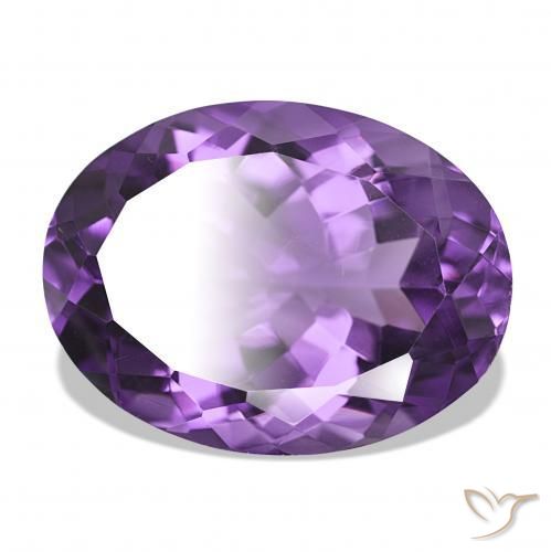 Améthyste Violet moyen naturelle ovale, 17.27 ct, IF
