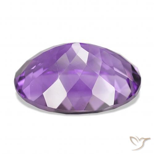Améthyste Violet moyen naturelle ovale, 17.27 ct, IF