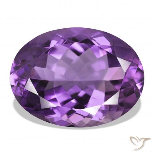 Améthyste Violet moyen naturelle ovale, 17.41 ct, IF