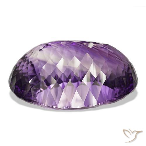Améthyste Violet moyen naturelle Coupe ovale, 147.86 ct, VVS