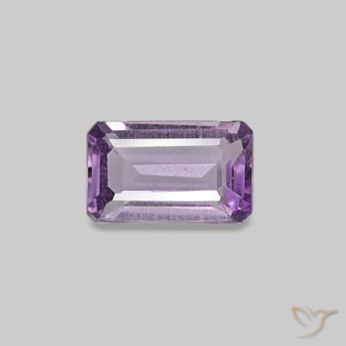 Améthyste Light-Medium Violet naturelle Taille émeraude, 0.29 ct, VS