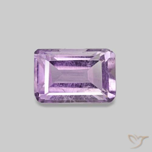 Améthyste Light-Medium Violet naturelle Taille émeraude, 0.56 ct, VS