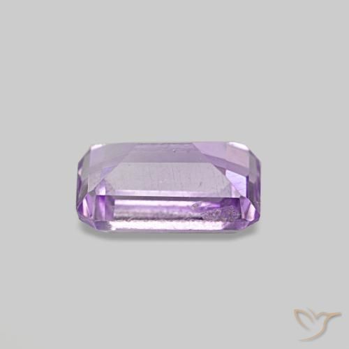 Améthyste violet moyen naturelle taille émeraude, 0,55 ct, VS