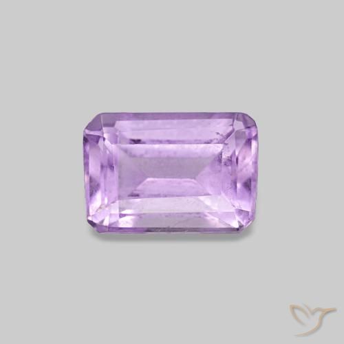 Améthyste Violet moyen naturelle Taille émeraude, 0.54 ct, VS