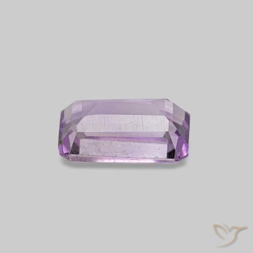Améthyste Violet rose moyen naturelle Taille émeraude, 0.28 ct, VS