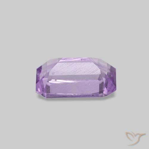 Améthyste Violet rosâtre léger naturelle Taille émeraude, 0.48 ct, VS