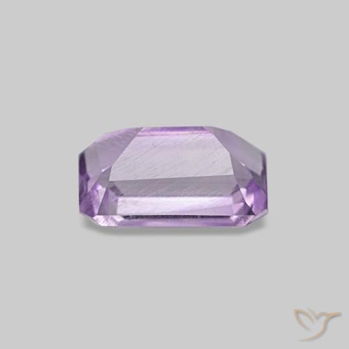 Améthyste Violet moyen naturelle Taille émeraude, 0.58 ct, VS