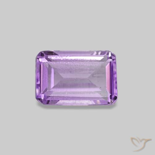 Améthyste Violet rosâtre moyen naturelle Taille émeraude, 0.53 ct, VS