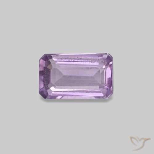 Améthyste Violet moyen naturelle Taille émeraude, 0.30 ct, VS
