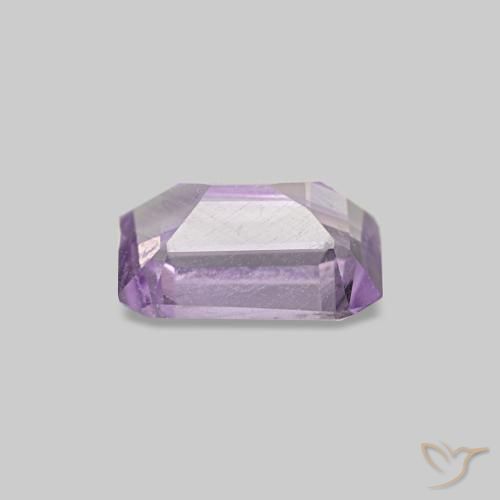 Améthyste Violet rosâtre léger naturelle Taille émeraude, 0.50 ct, VS