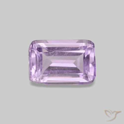 Améthyste Violet rosâtre léger naturelle Taille émeraude, 0.48 ct, SI