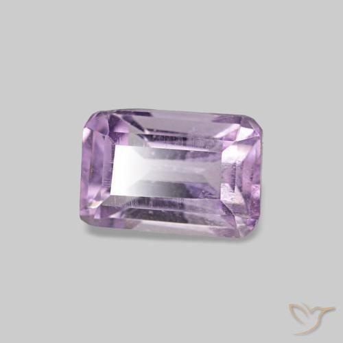 Améthyste Orchidée naturelle Taille émeraude, 0.57 ct, VS