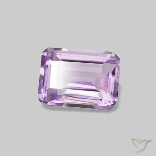 Améthyste Violet moyen naturelle Taille émeraude, 0.43 ct, VS