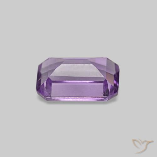 Améthyste Violet Rosâtre naturelle Taille émeraude, 0.52 ct, VS