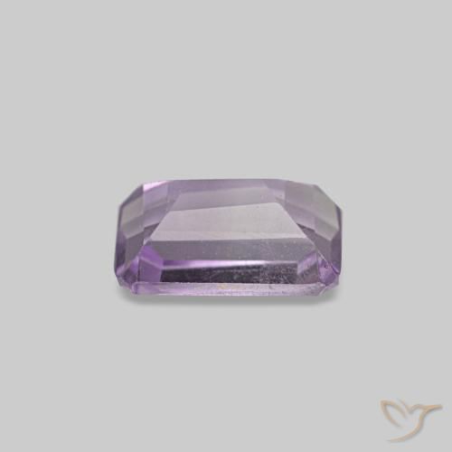 Améthyste Violet Iris naturelle Taille émeraude, 0.46 ct, VS