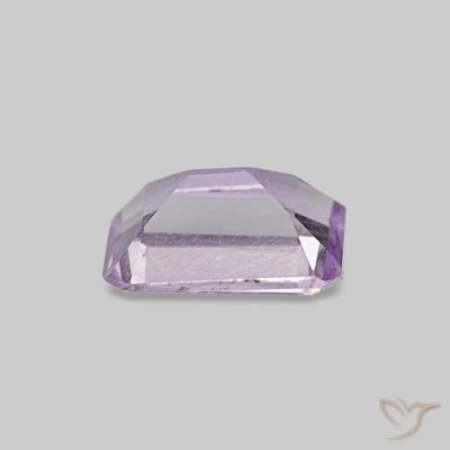Améthyste violet naturelle taille émeraude, 0,51 ct, VS