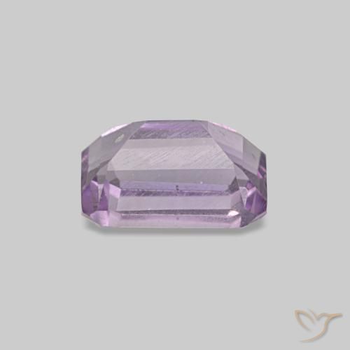 Améthyste violet naturelle taille émeraude, 0,60 ct, VS