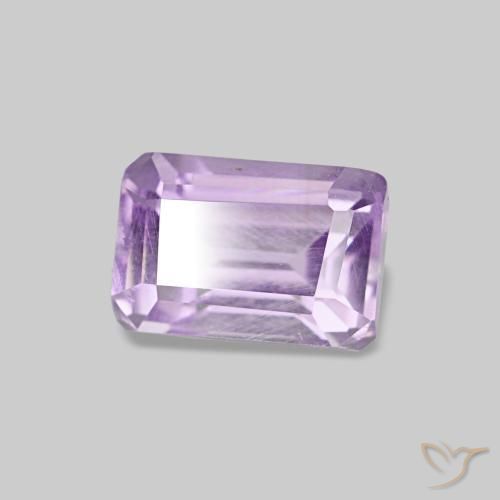 Améthyste violet rosé clair naturelle taille émeraude, 0,67 ct, VS