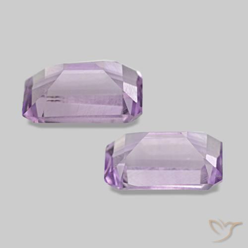 Achetez naturel 1.03ct Violet rosâtre léger Améthyste gems, Taille émeraude, En provenance Brésil chez GemSelect. En stock, livraison internationale!