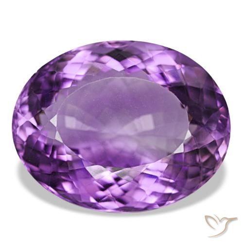 Améthyste Violet moyen naturelle Coupe ovale, 34.64 ct, VVS-VS