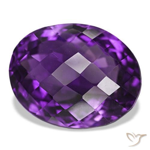 Améthyste Violet rougeâtre naturelle Coupe ovale, 30.20 ct, IF