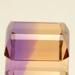 Amétrine bicolore naturelle taille émeraude, 5,88 ct, IF