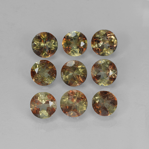 Achetez naturel 2.32ct Multicolore Andalousite gems, Coupe roude, En provenance Brésil chez GemSelect. En stock, livraison internationale!