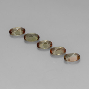 Achetez naturel 2,20ct multicolore andalousite gems, coupe ovale, en provenance brésil chez gemselect. en stock, livraison internationale!