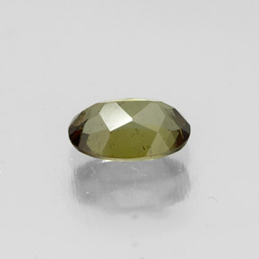 Andalousite multicolore naturelle coupe ovale, 0,50 ct, VVS-VS
