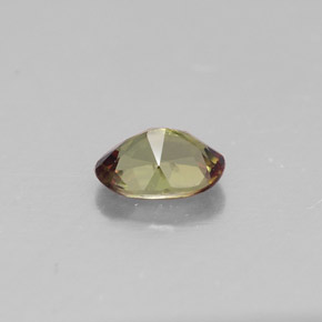 Andalousite multicolore naturelle coupe ovale, 0,41 ct, VVS-VS