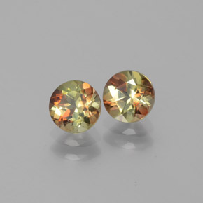 Achetez naturel ct Multicolore Andalousite gems, Coupe roude, En provenance Brésil chez GemSelect. En stock, livraison internationale!