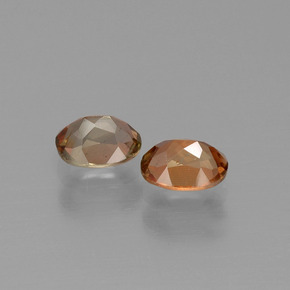 Achetez naturel ct Multicolore Andalousite gems, Coupe ovale, En provenance Brésil chez GemSelect. En stock, livraison internationale!