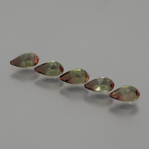 Achetez naturel 2,16ct multicolore andalousite gems, en forme de poire, en provenance brésil chez gemselect. en stock, livraison internationale!
