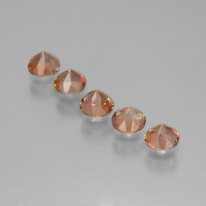 Achetez naturel 1.55ct Multicolore Andalousite gems, Coupe roude, En provenance Brésil chez GemSelect. En stock, livraison internationale!