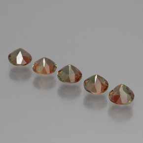 Achetez naturel ct multicolore andalousite gems, coupe roude, en provenance brésil chez gemselect. en stock, livraison internationale!