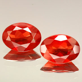 Achetez naturel ct Rouge Labradorite andésine gems, Coupe ovale, En provenance Congo chez GemSelect. En stock, livraison internationale!