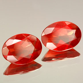 Achetez naturel ct Rouge Labradorite andésine gems, Coupe ovale, En provenance Congo chez GemSelect. En stock, livraison internationale!