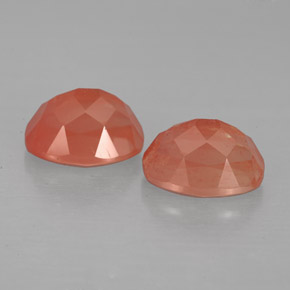 Achetez naturel ct Miel Rouge Labradorite andésine gems, Coupe ovale, En provenance Congo chez GemSelect. En stock, livraison internationale!