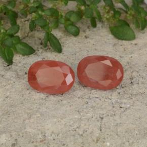 Achetez naturel 1.92ct Miel Rouge Labradorite andésine gems, Coupe ovale, En provenance Congo chez GemSelect. En stock, livraison internationale!