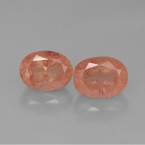 Achetez naturel ct Miel Rouge Labradorite andésine gems, Coupe ovale, En provenance Congo chez GemSelect. En stock, livraison internationale!