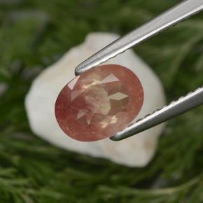 Labradorite andésine Miel Rouge naturelle Coupe ovale, 1.29 ct, VVS-VS