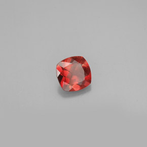 Andésine labradorite rouge naturelle coupe coussin, 0,72 ct, VS-SI