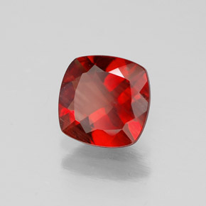 Andésine labradorite rouge naturelle coupe coussin, 0,79 ct, VVS-VS